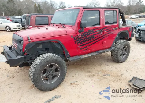 2013 Jeep Wrangler Unlimited Sport z USA, uszkodzony, nr VIN 1C4BJWDG8DL701535